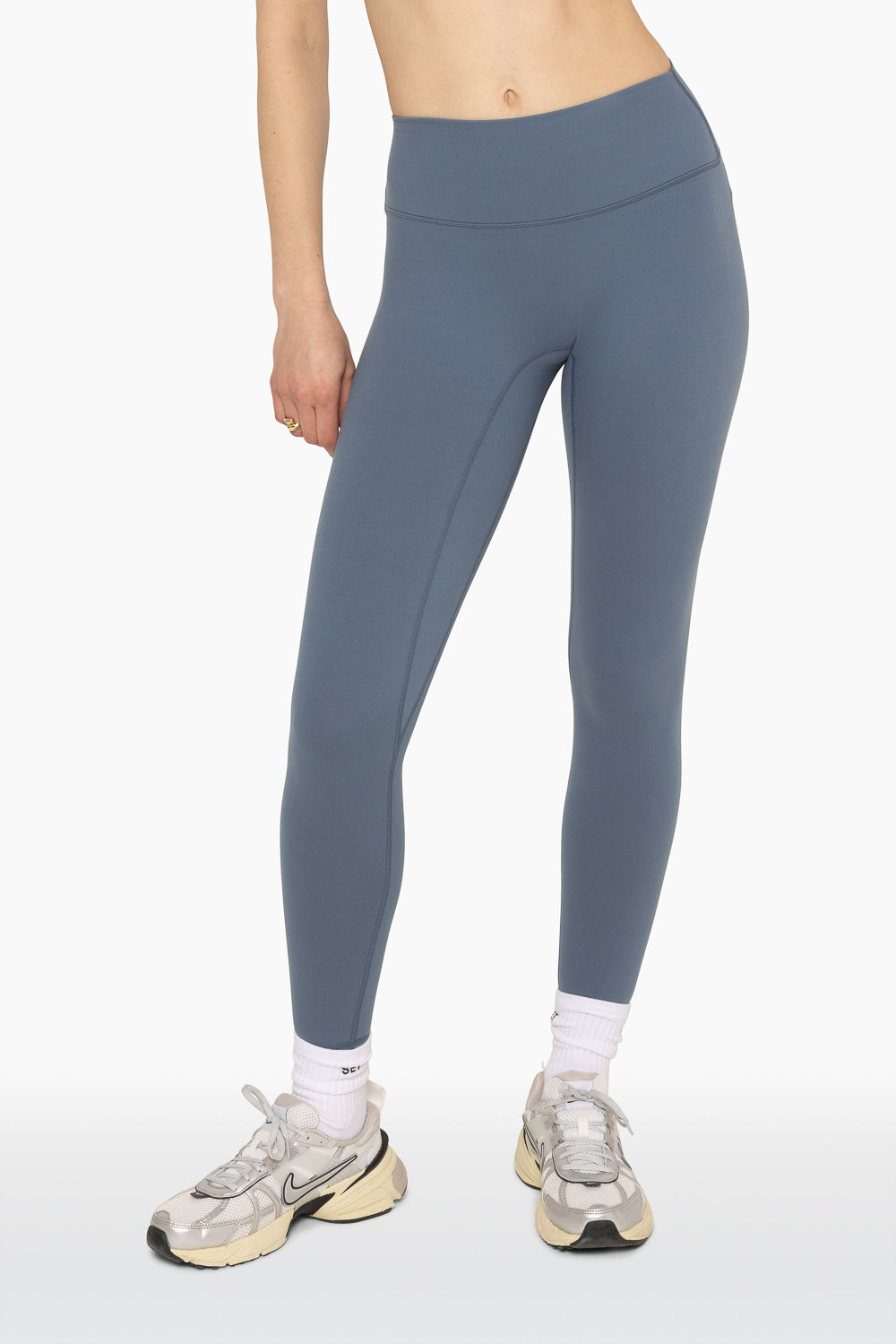 FORMCLOUD™ LEGGINGS - MINERAL Featured Image