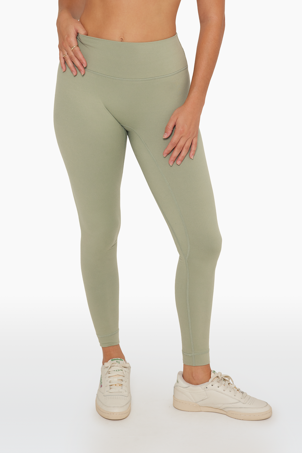 FORMCLOUD™ LEGGINGS - MOSS Featured Image