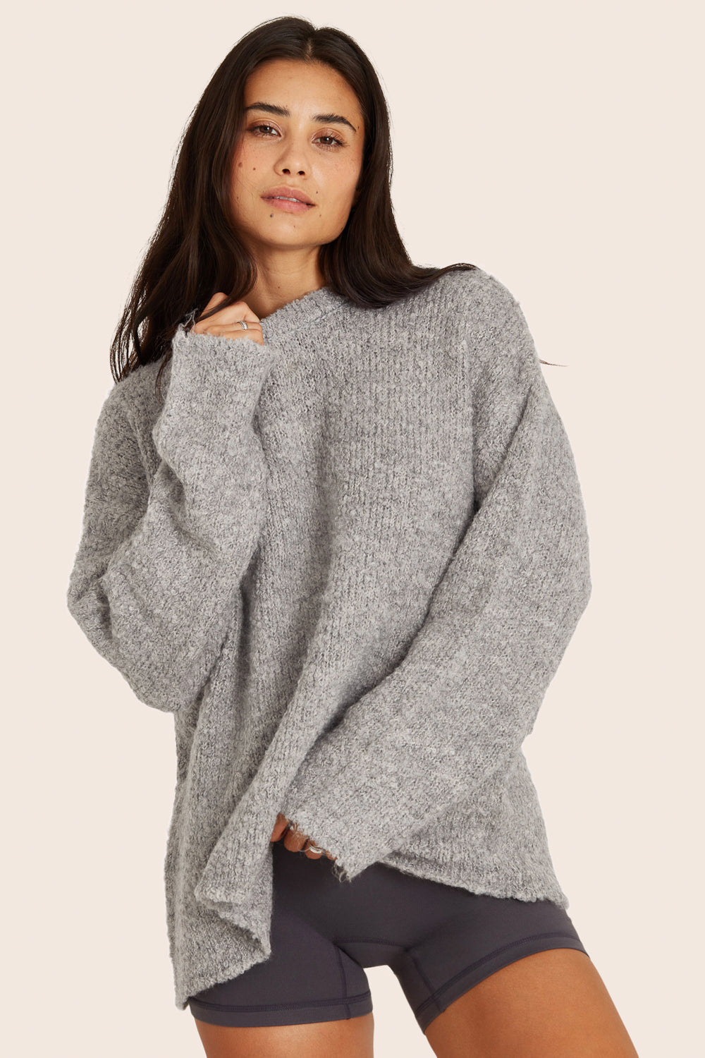 SET™ BOUCLÉ OVERSIZED CREWNECK SWEATER IN HEATHER GREY