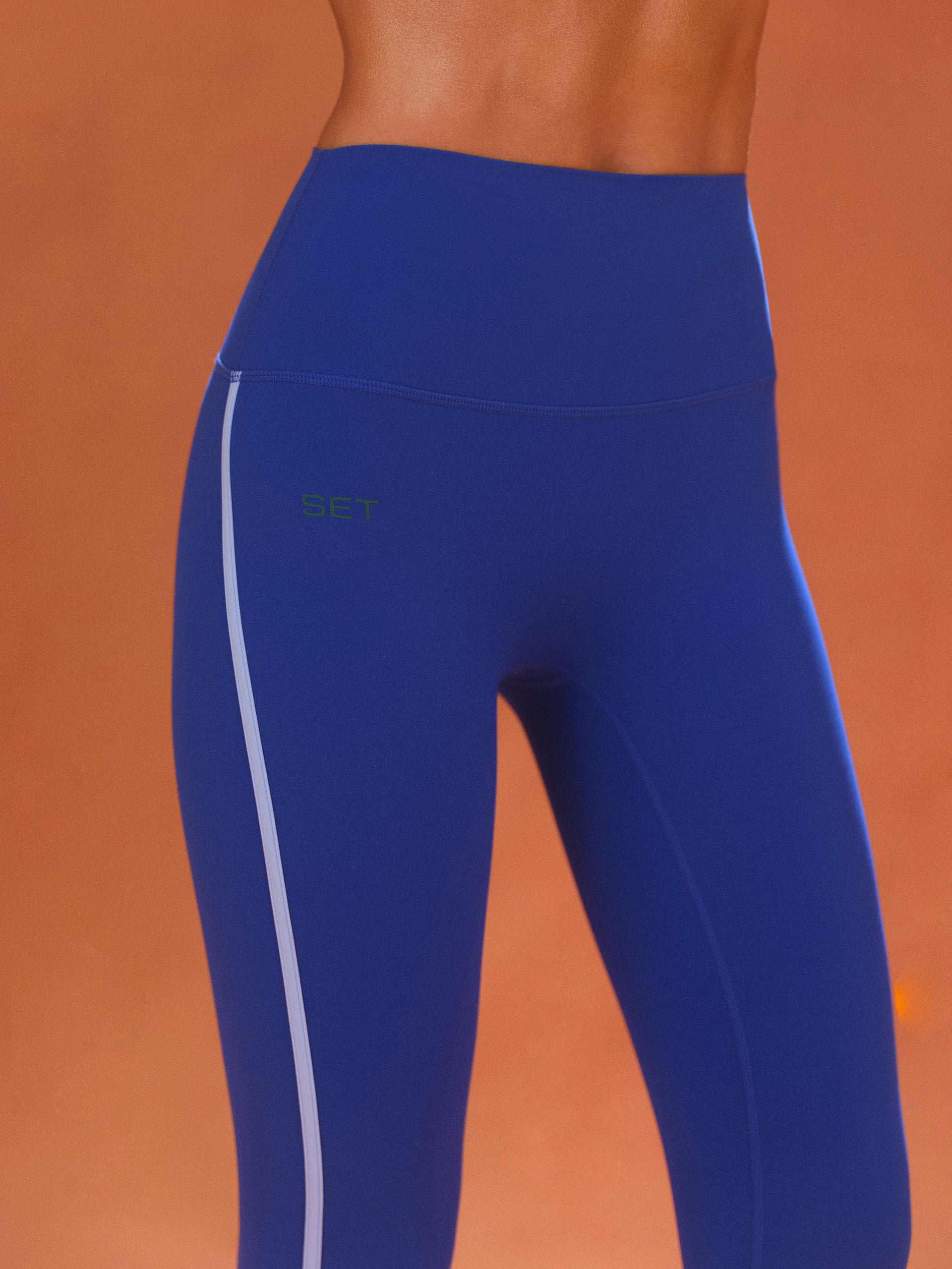 AERALINE™ BREATHE STRIPE LEGGINGS - OLÉ