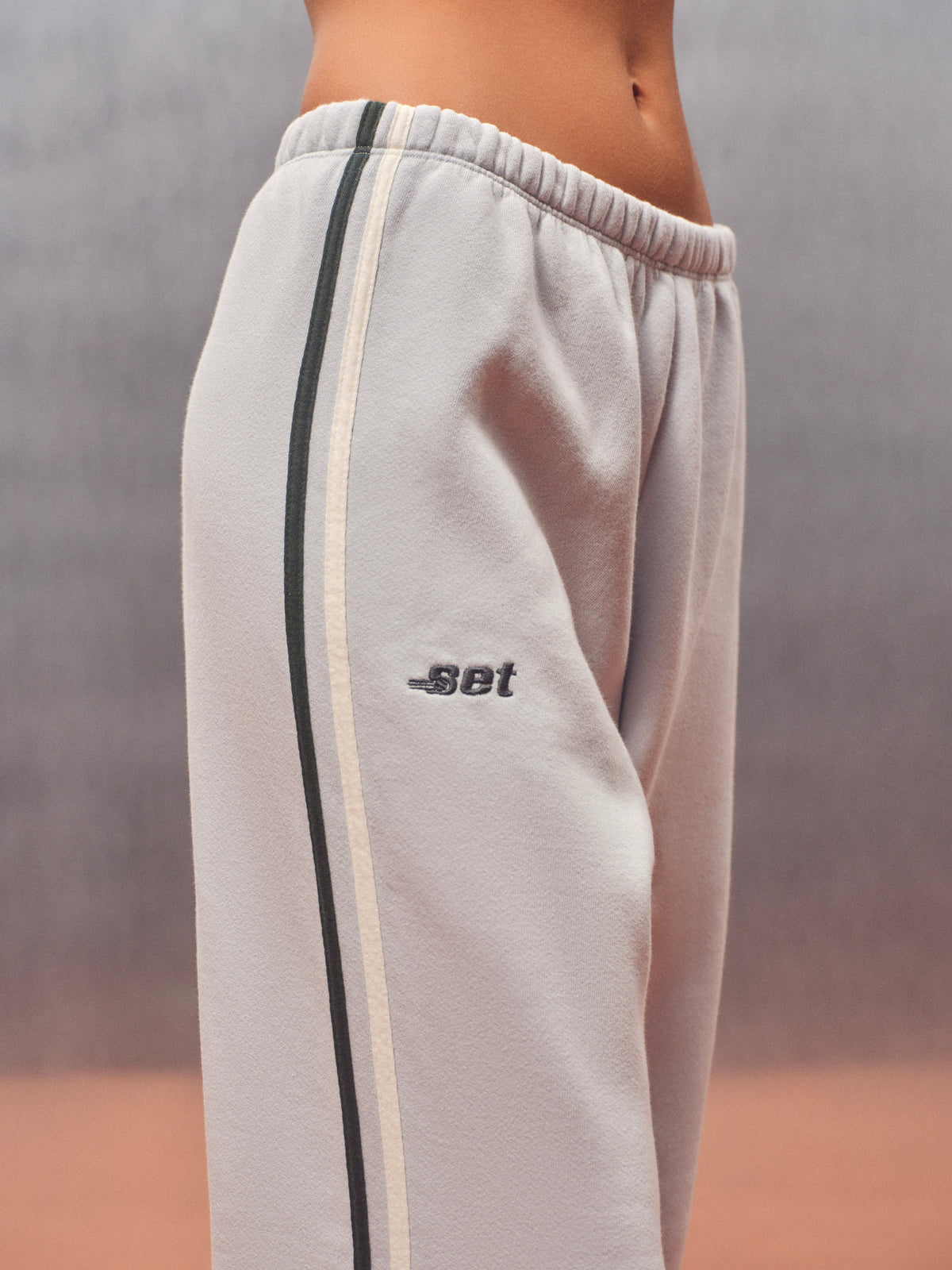 MIDWEIGHT SWEATS STAPLE DUO STRIPE STRAIGHT LEG SWEATPANTS - CADDIE