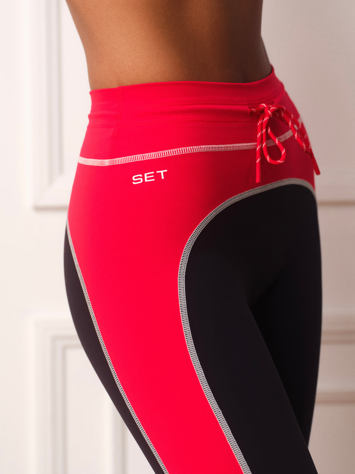 LUXFORM® LUX VARSITY TIE LEGGINGS - ROUGE