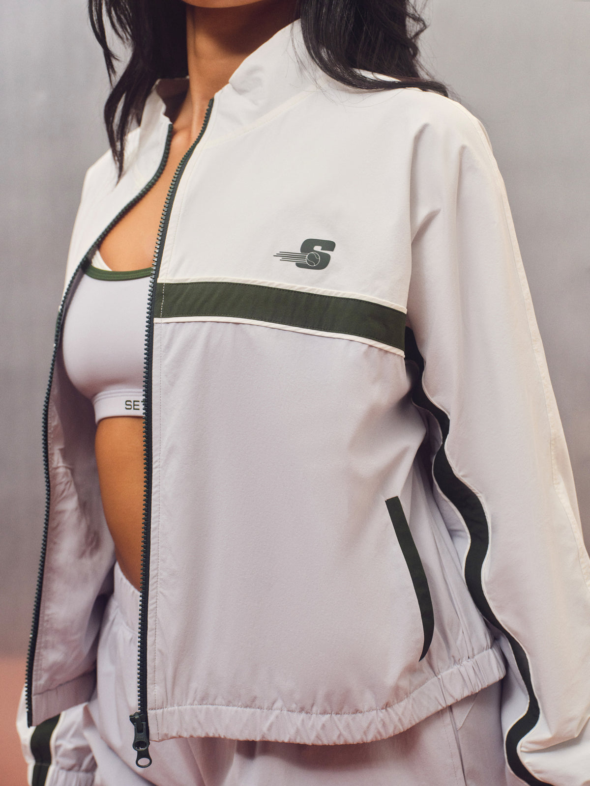 NYLON TRACK CONTRAST FUNNEL ZIP - CADDIE