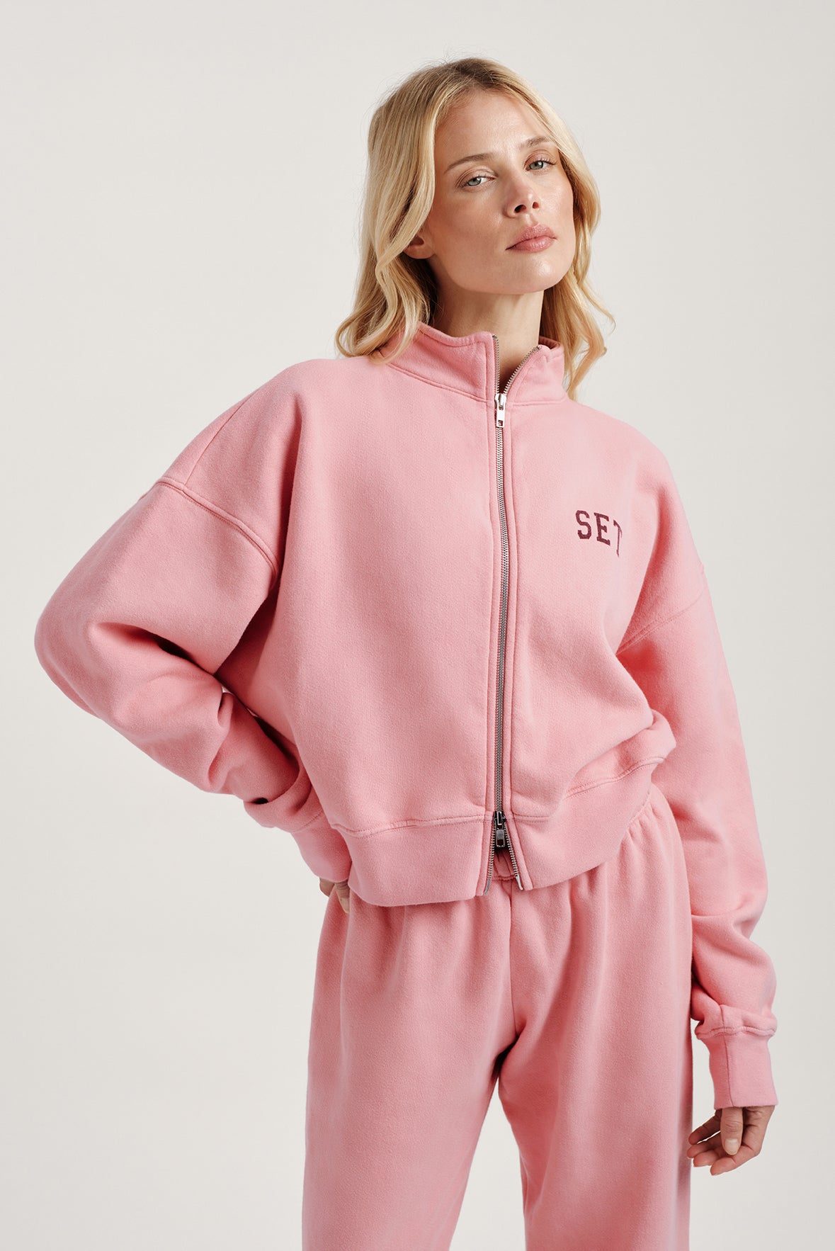 MIDWEIGHT SWEATS STAPLE SET FUNNEL ZIP - ROSEBUD – SET ACTIVE