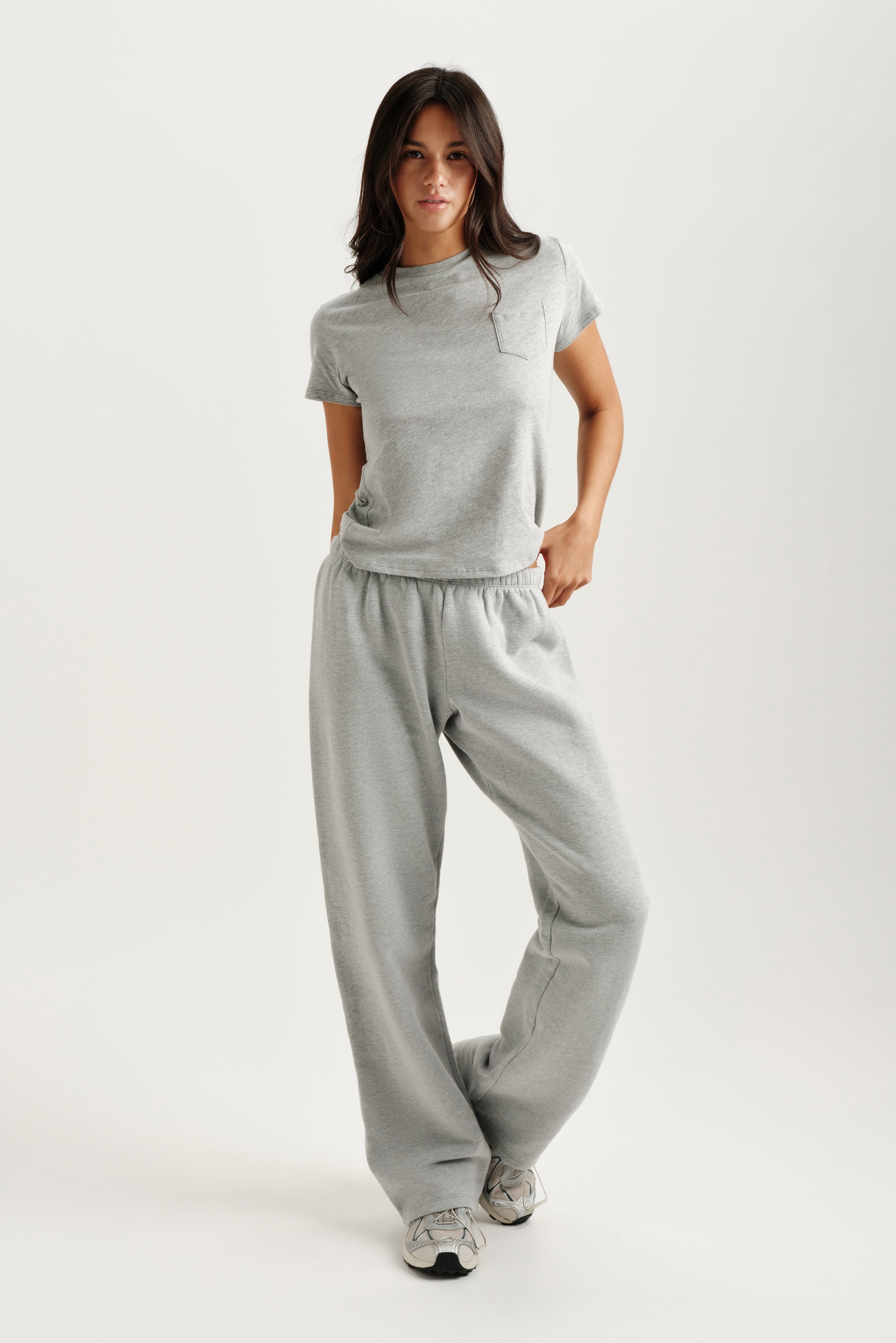 MIDWEIGHT SWEATS STAPLE STRAIGHT LEG SWEATPANTS - FOG HEATHER GREY