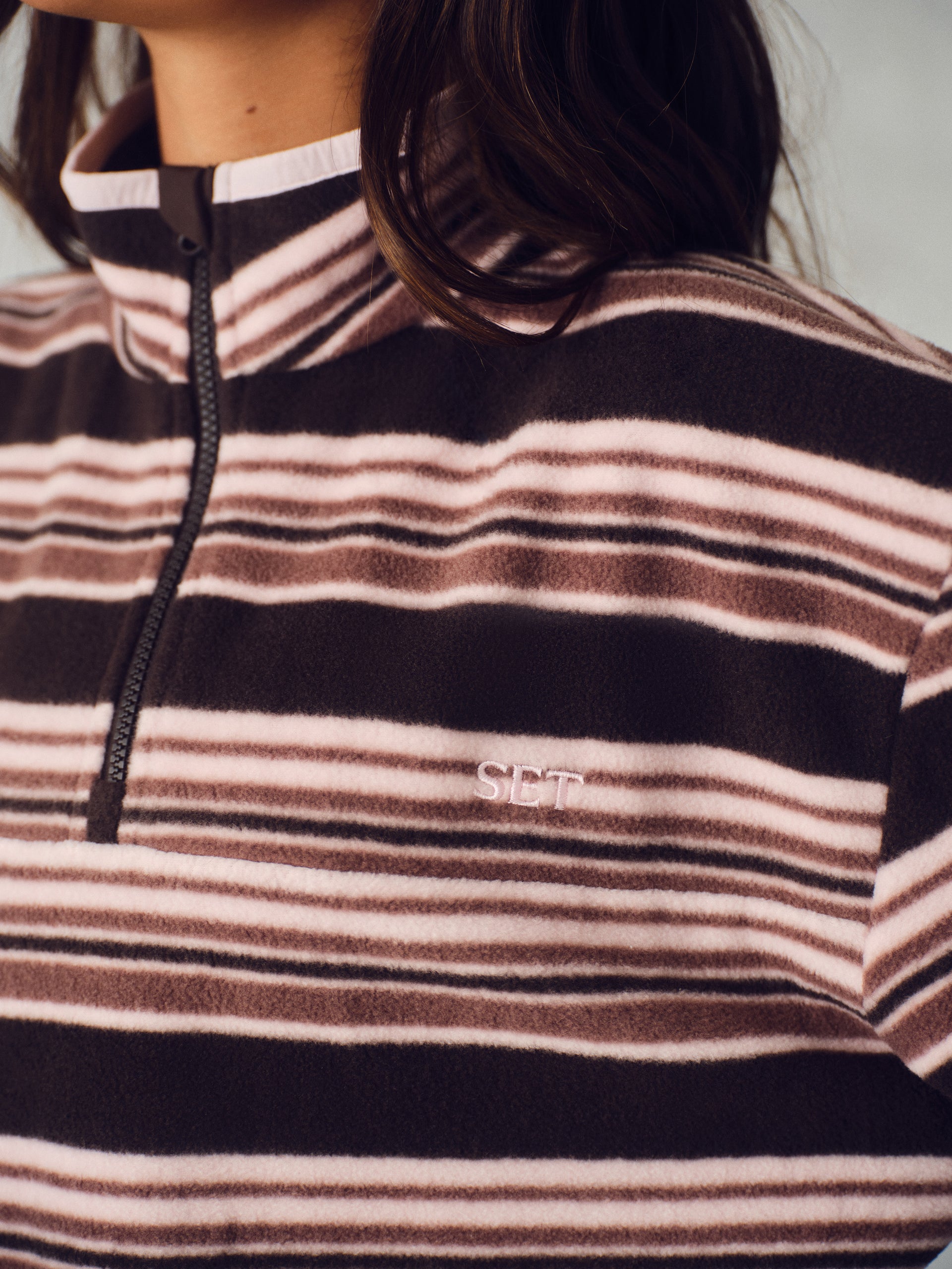 MICROFLEECE STRIPE HALF ZIP - DRIFTWOOD