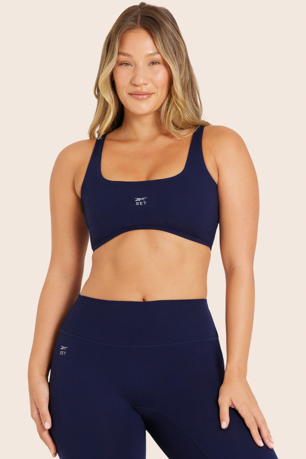 FORMCLOUD® REEBOK X SET RISE BRA IN LEGEND