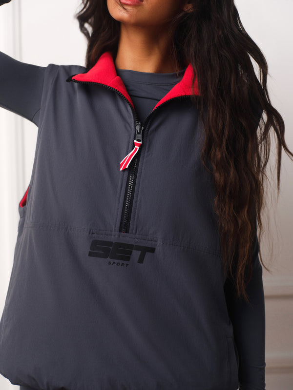 MICROFLEECE/NYLON DUET UNIFORM REVERSIBLE VEST - TRIOMPHE/ROUGE