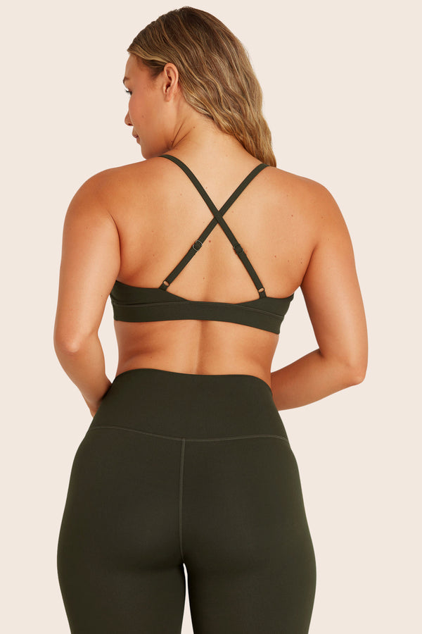 SET™ SPORTBODY® CROSS V BRA IN AFTER HOURS 