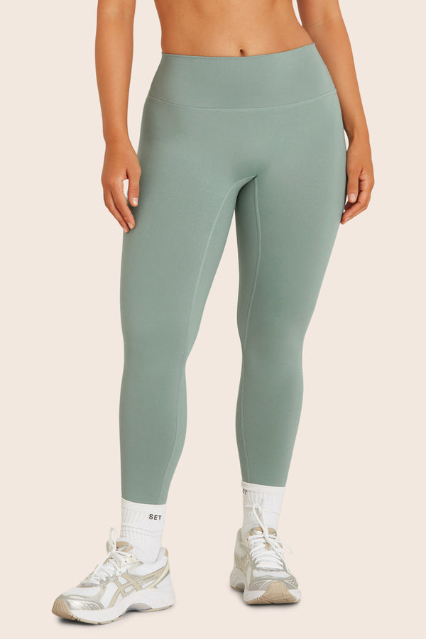 SET™ FORMCLOUD® LEGGINGS IN JUNGLE 