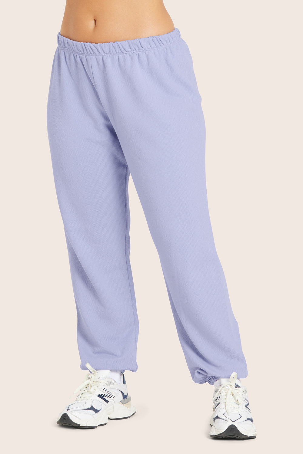 LIGHTWEIGHT SWEATS CLASSIC SWEATPANTS - LILY Featured Image