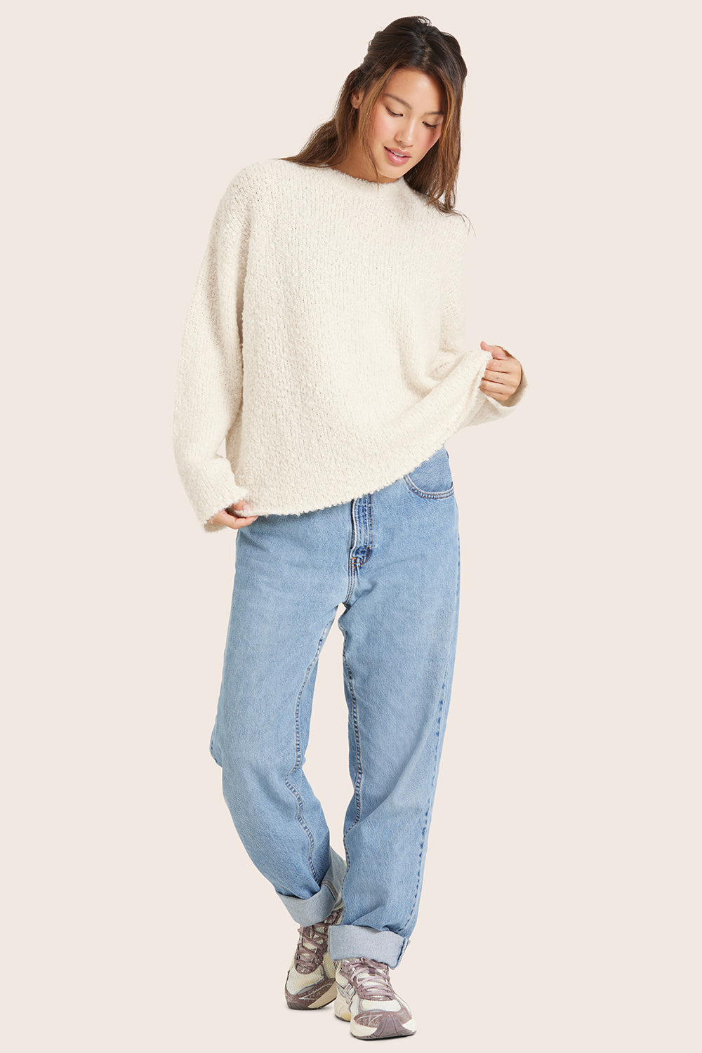 MODEL WEARS BOUCLÉ OVERSIZED CREWNECK SWEATER IN OPAL