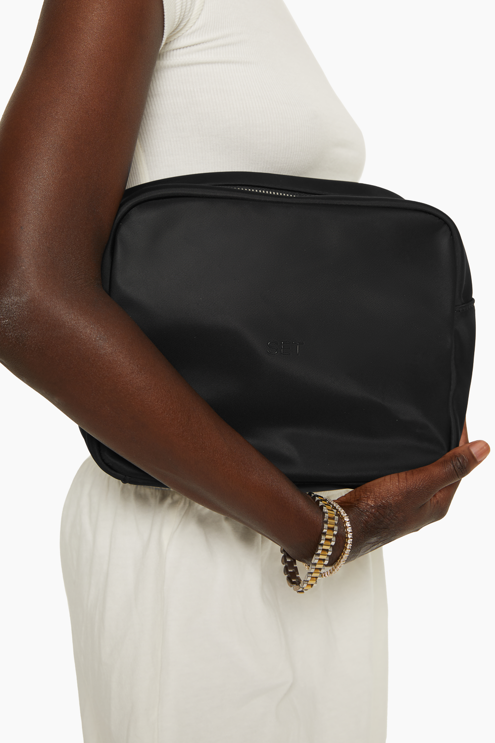 SET™ EVERYTHING BAG IN ONYX