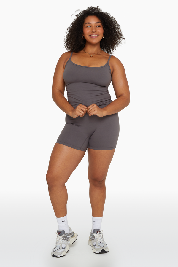 SET™ FORMCLOUD™ BIKE SHORTS IN GRAPHITE 