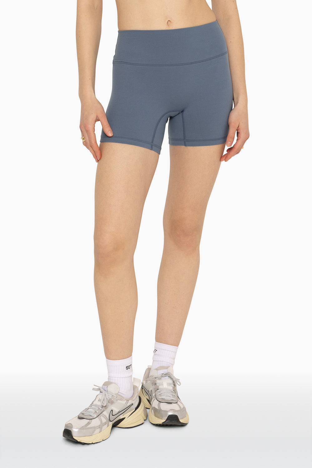 FORMCLOUD™ BIKE SHORTS - MINERAL Featured Image