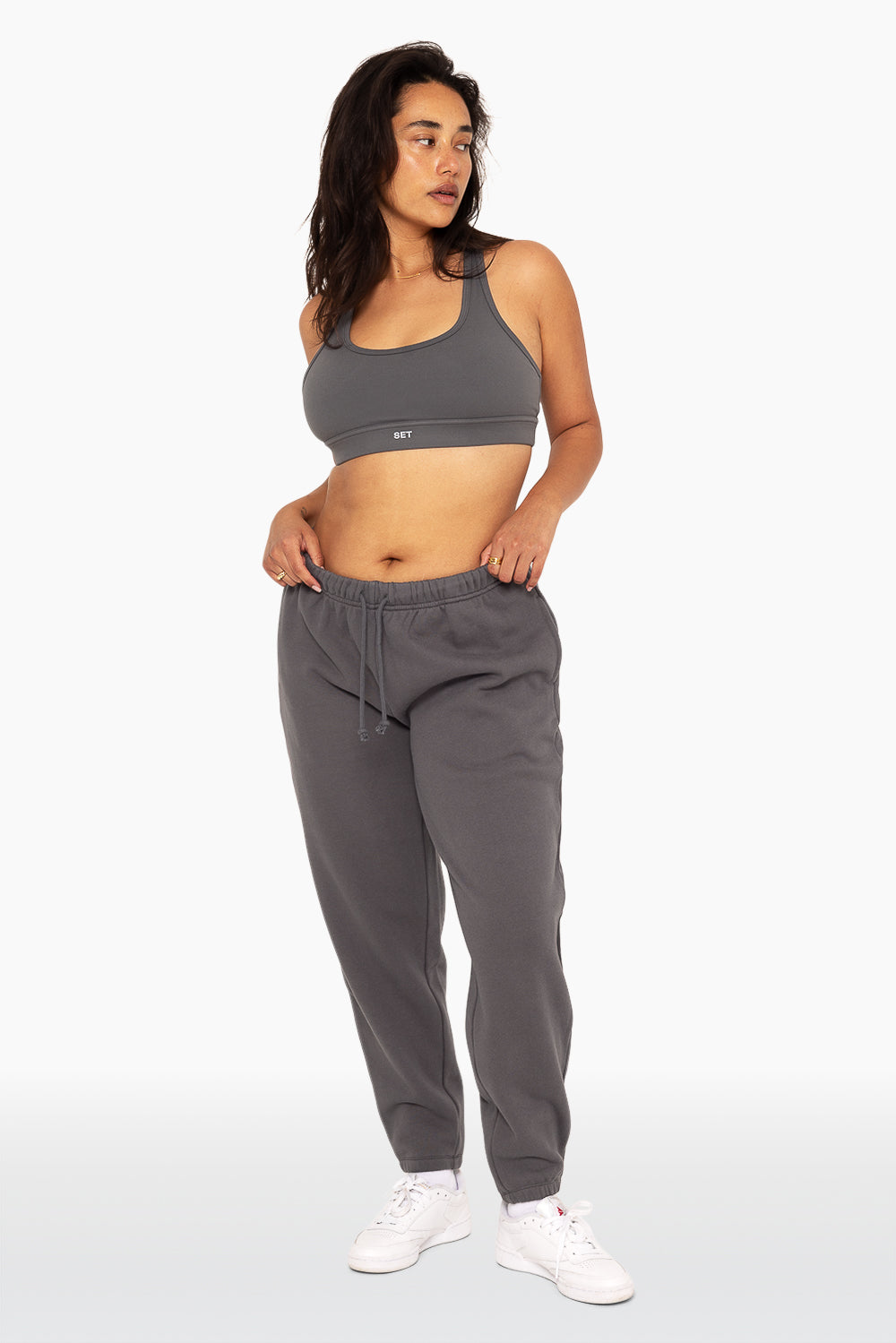 SET™ EMBROIDERED HEAVYWEIGHT SWEATS DRAWSTRING SWEATPANTS IN GRAPHITE