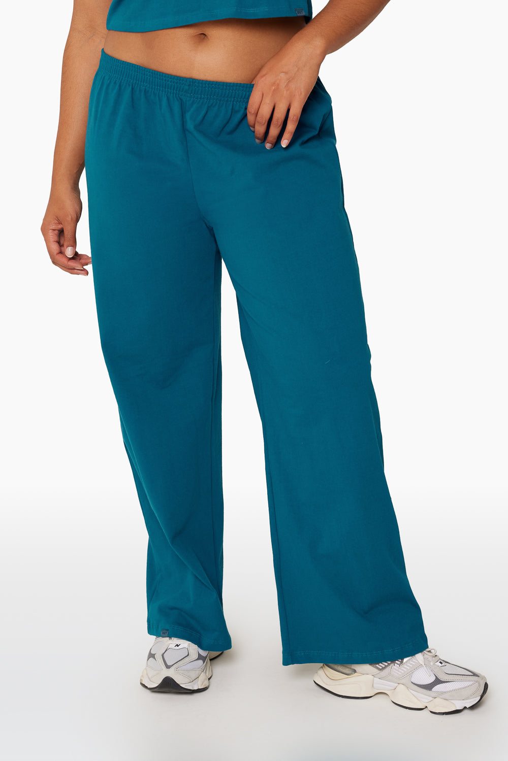 HEAVY COTTON EASY PANTS - COVE Featured Image