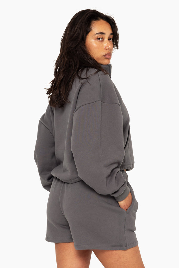 SET™ EMBROIDERED HEAVYWEIGHT SWEATS HALF ZIP IN GRAPHITE 