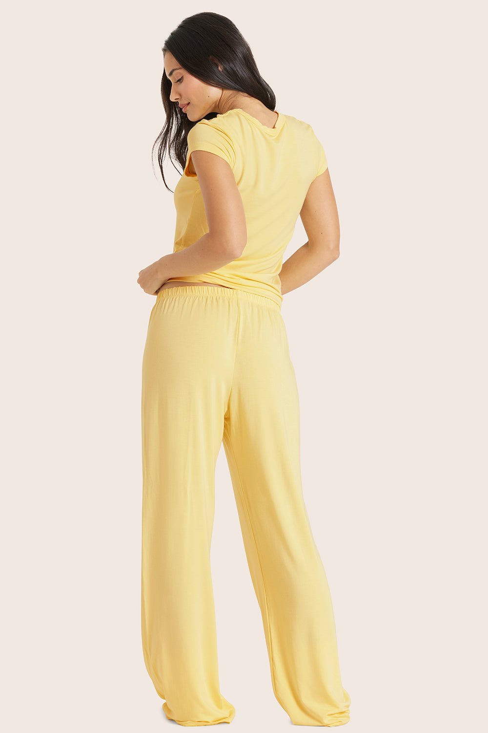 MODEL WEARS SLEEP JERSEY CLASSIC SLEEP PANTS IN DANDELION