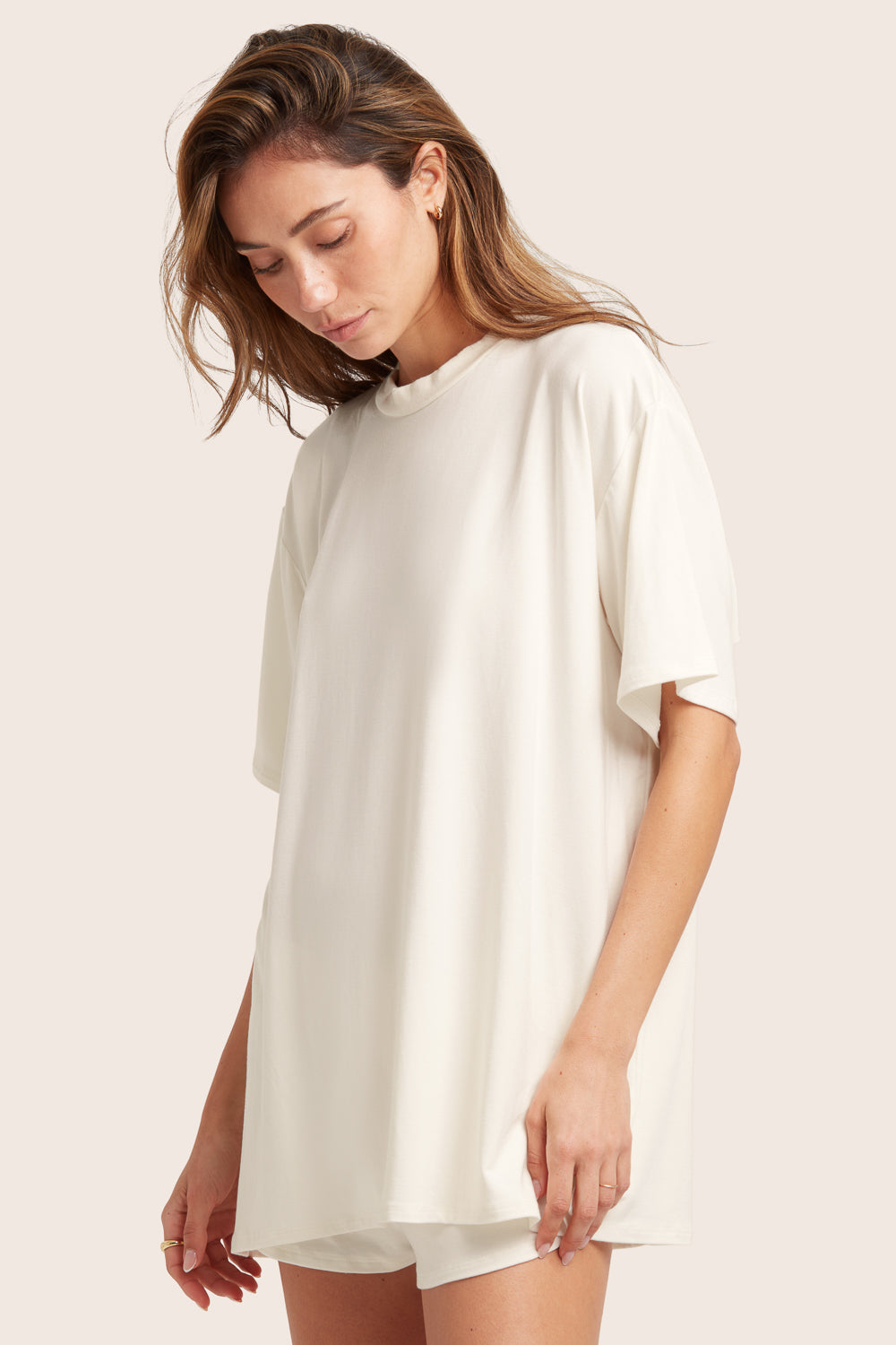 SET™ SLEEP JERSEY OVERSIZED BOYFRIEND SLEEP TEE IN BLANC