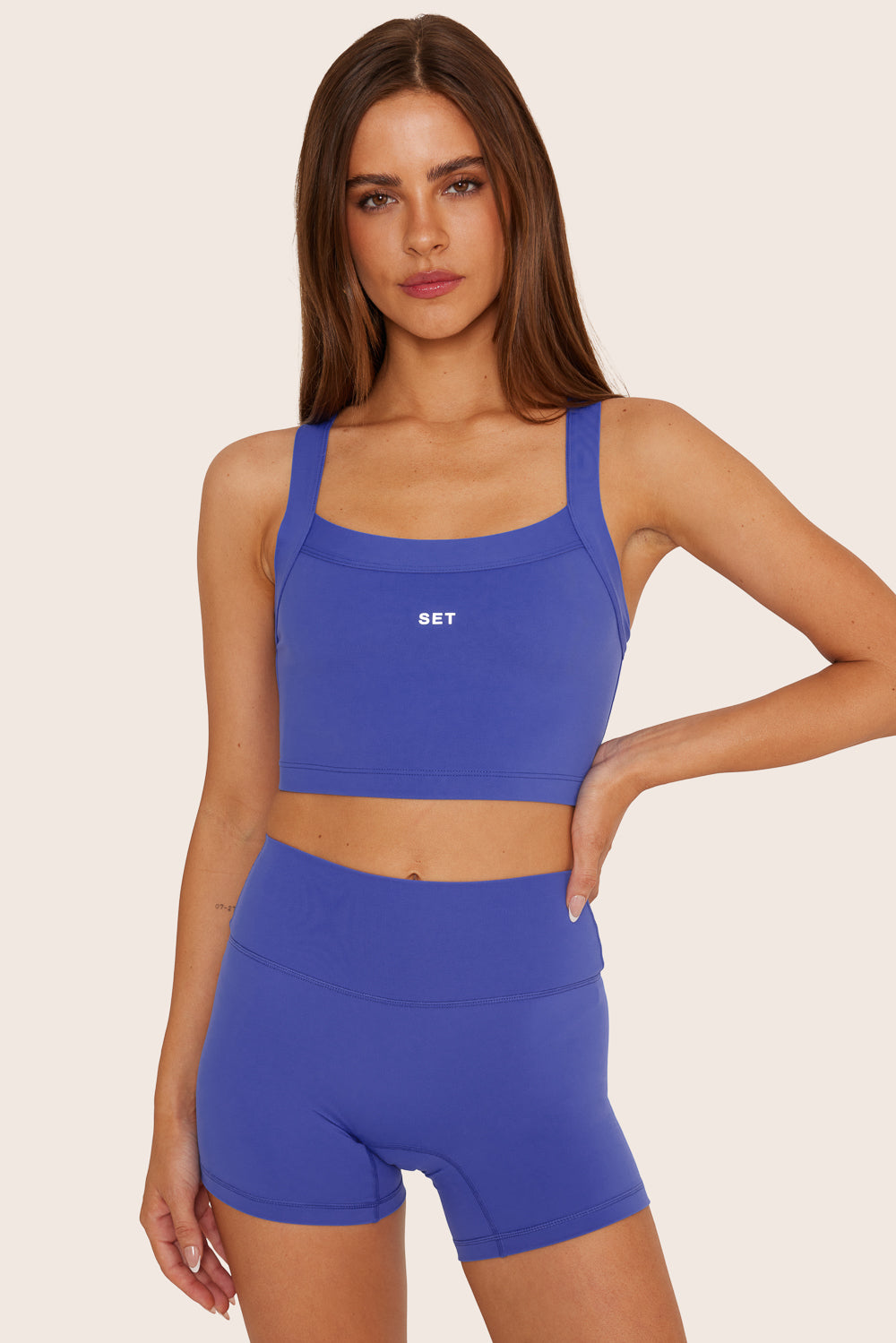 SPORTBODY® CAMI CROP - JETSETTER Featured Image