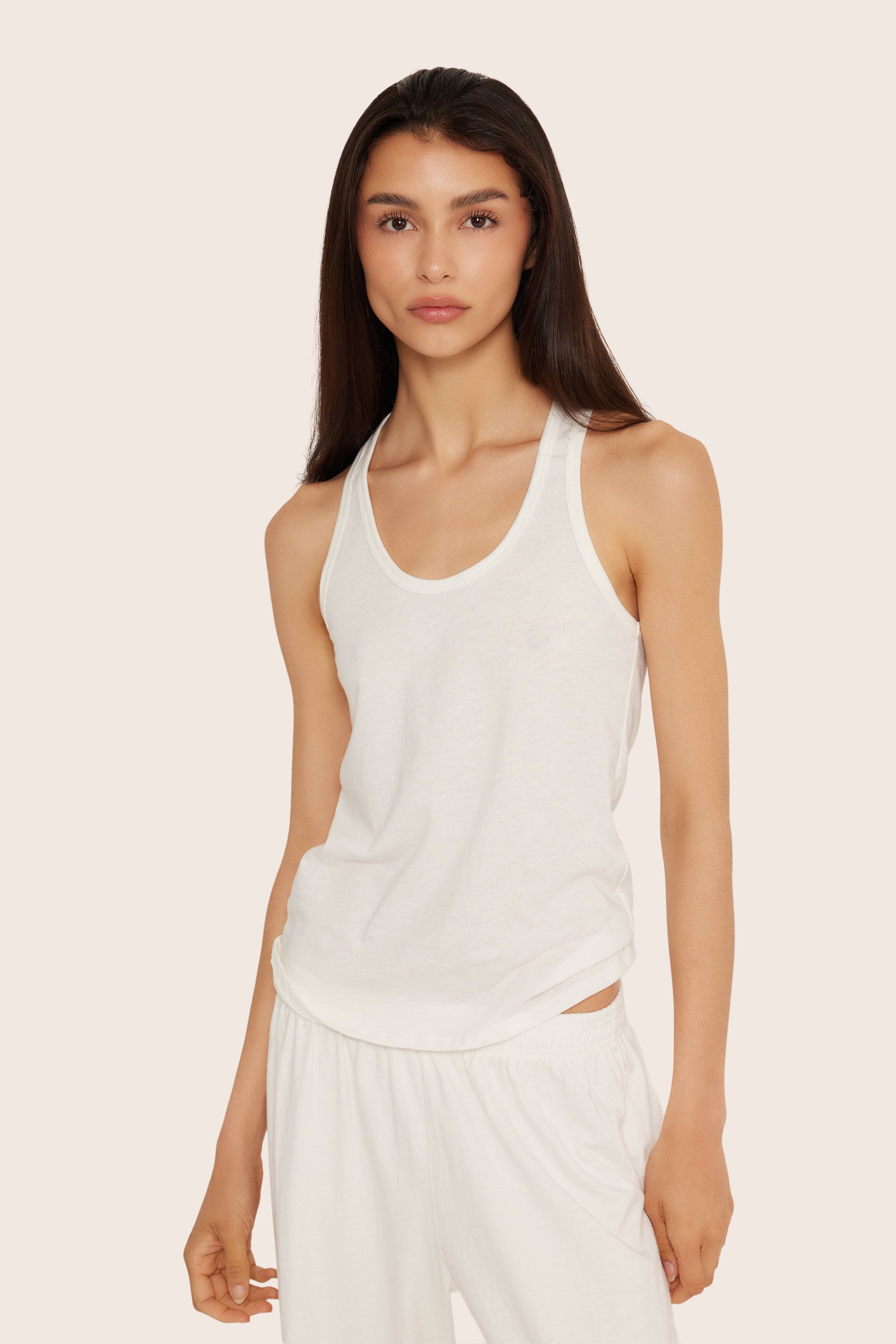 SET™ CLASSIC COTTON DAILY RACER TANK IN BLANC