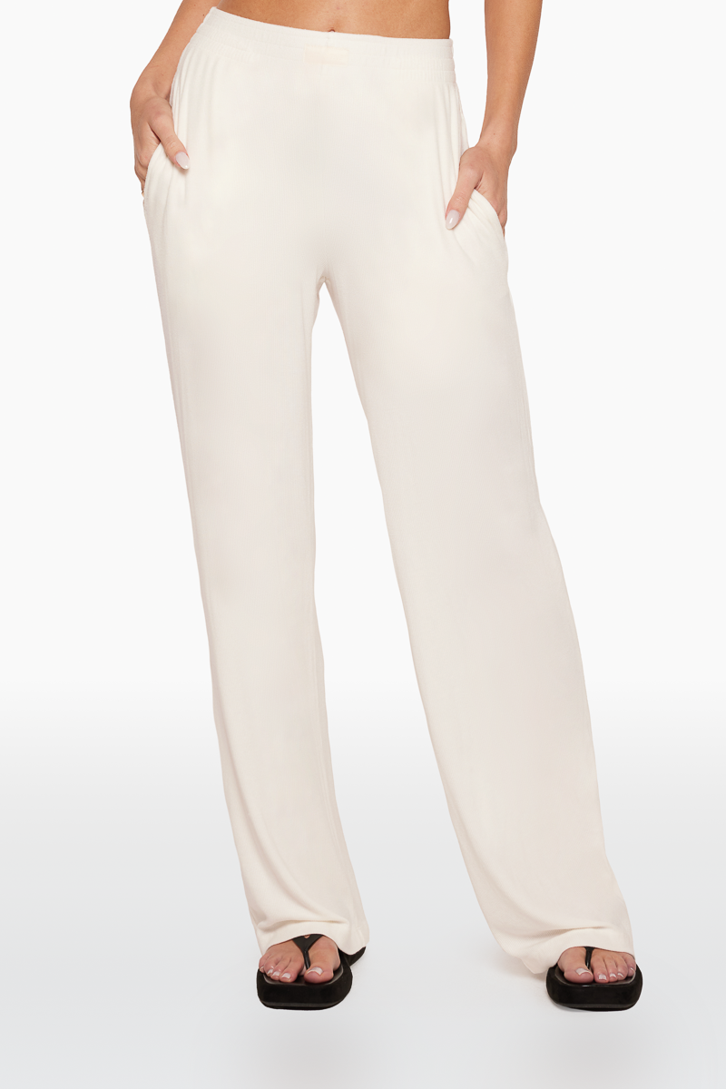 RIBBED WIDE LEG PANTS - BLANC Featured Image