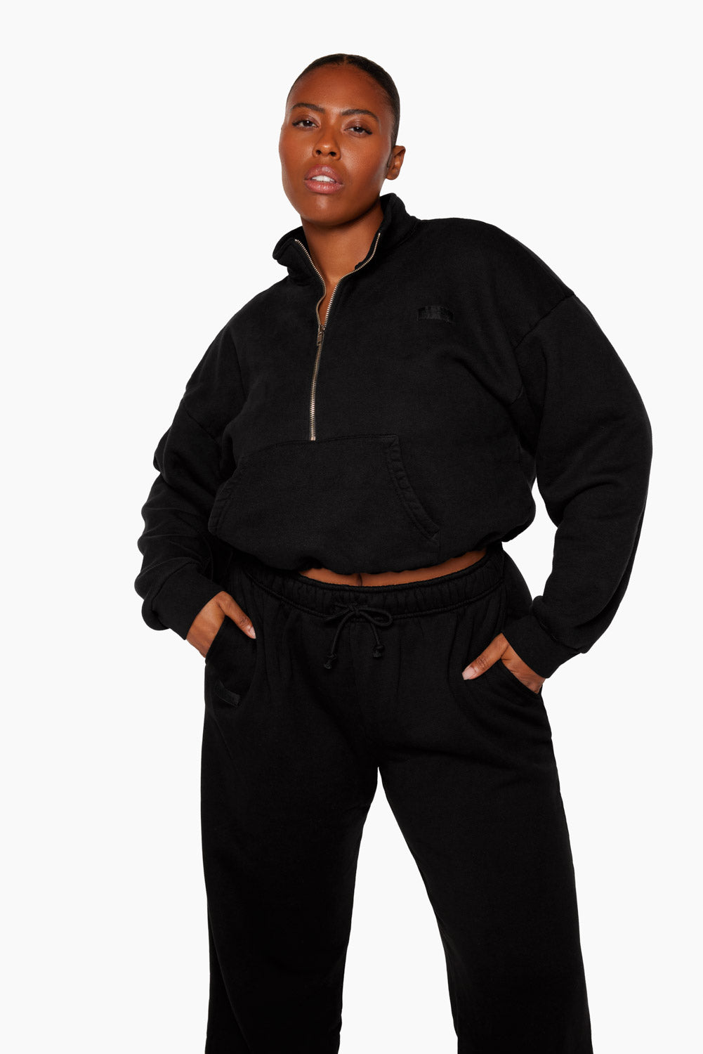 HALF ZIP 1.0 - ONYX Featured Image